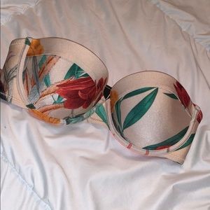 TRIANGL Strapless Swimsuit Top